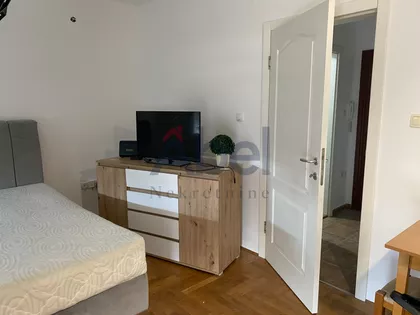 Banatić | 4zida.rs