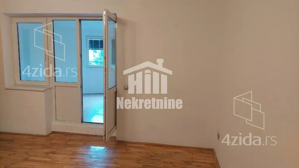 5-etažna kuća | 4zida