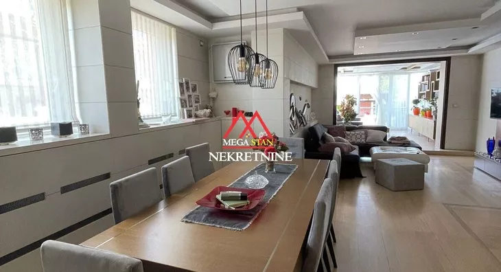 3-etažna kuća | 4zida