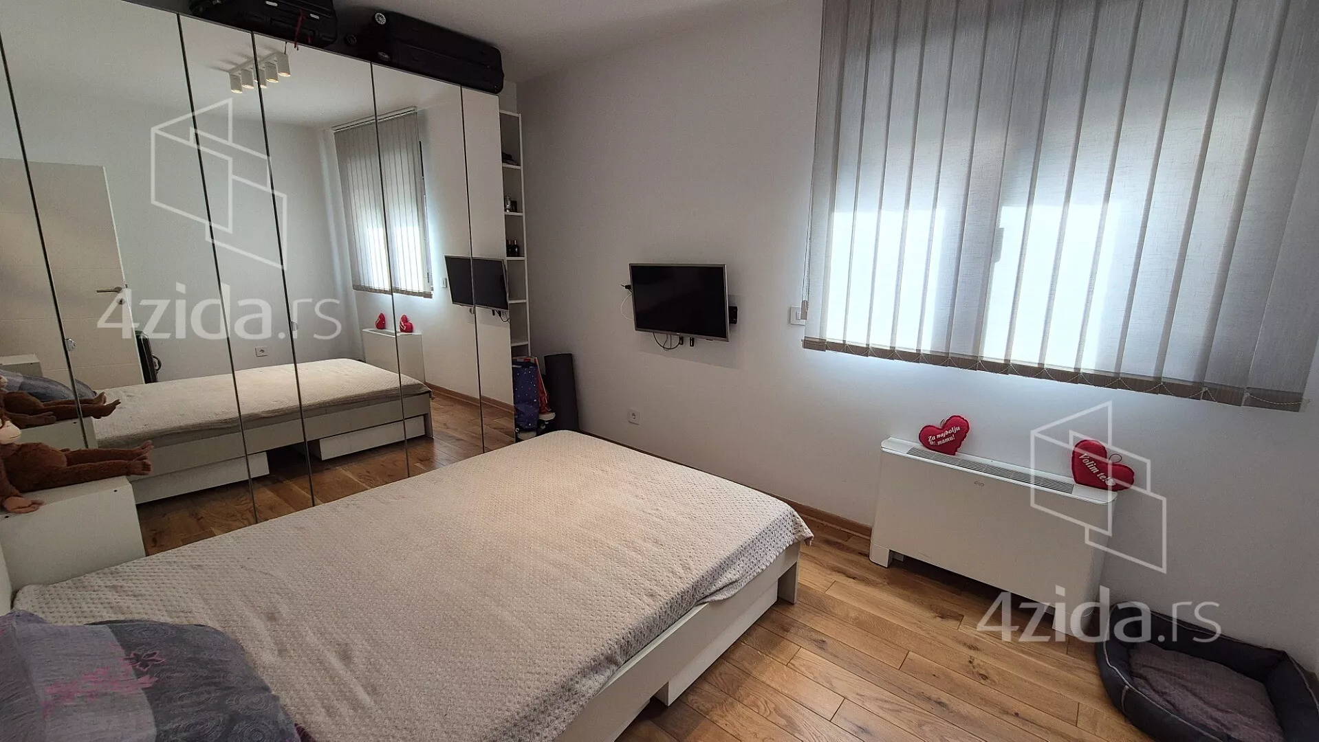 Četvorosoban stan | 4zida