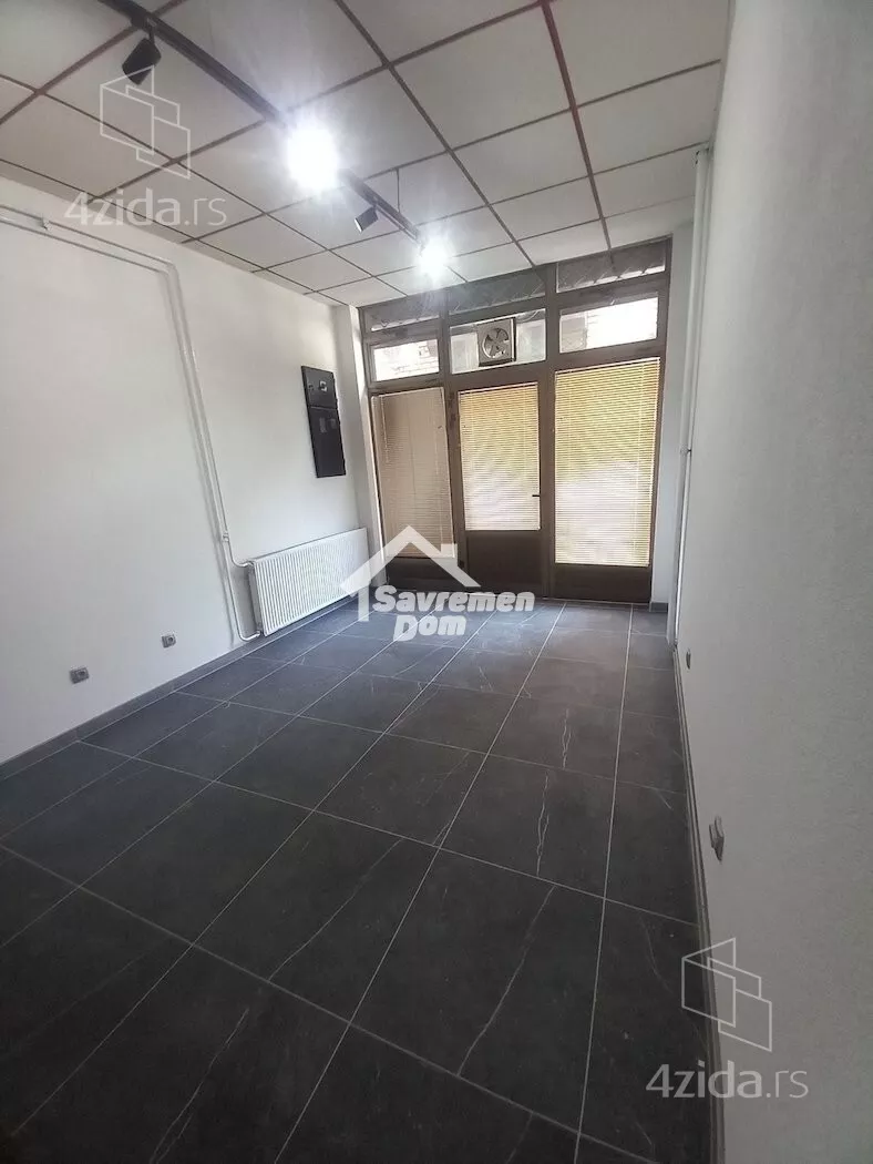 Poslovni prostor | 4zida