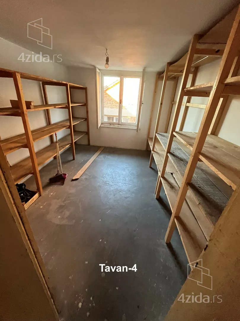 3-etažna kuća | 4zida