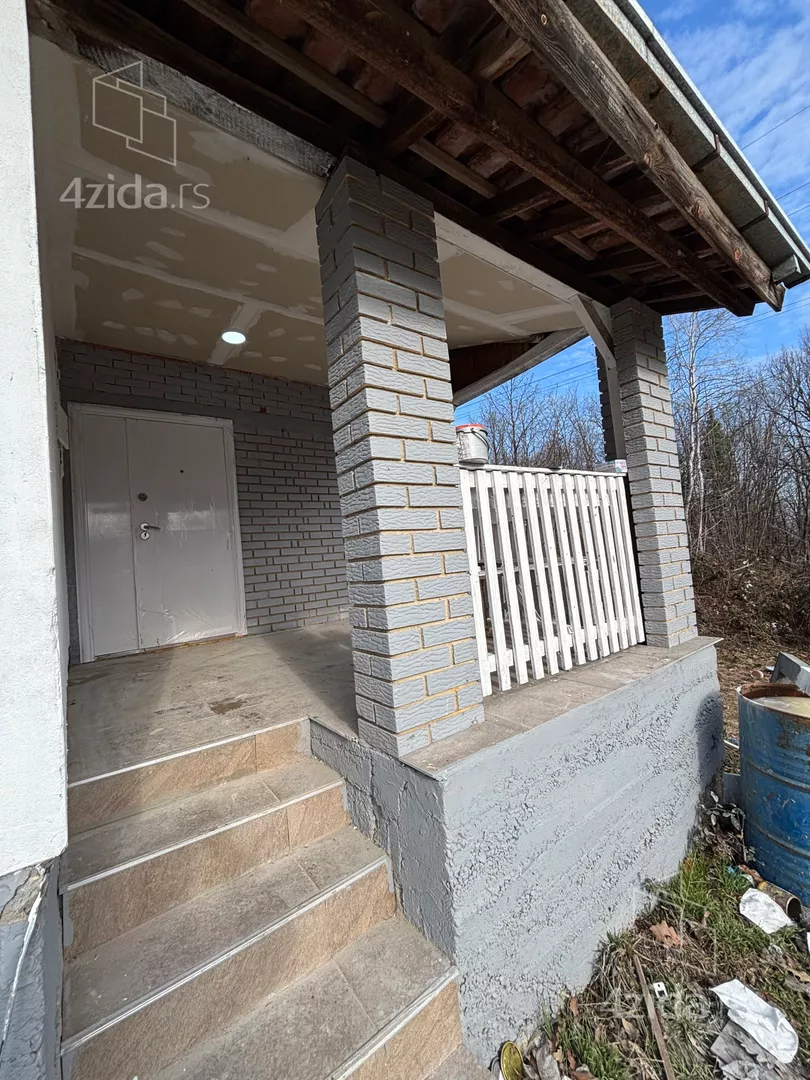 3-etažna kuća | 4zida