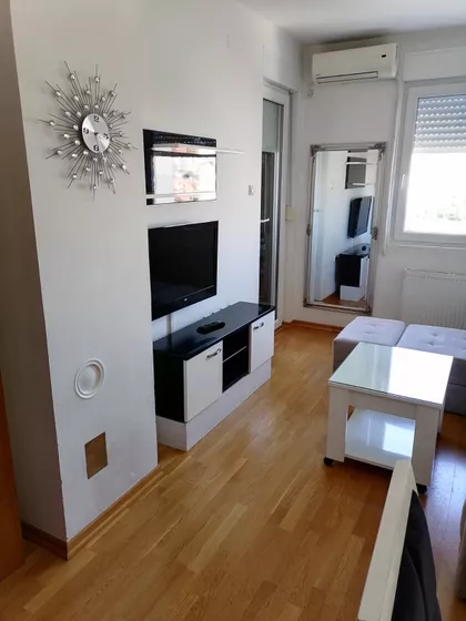 Ćirila I Metodija 17A | 4zida.rs