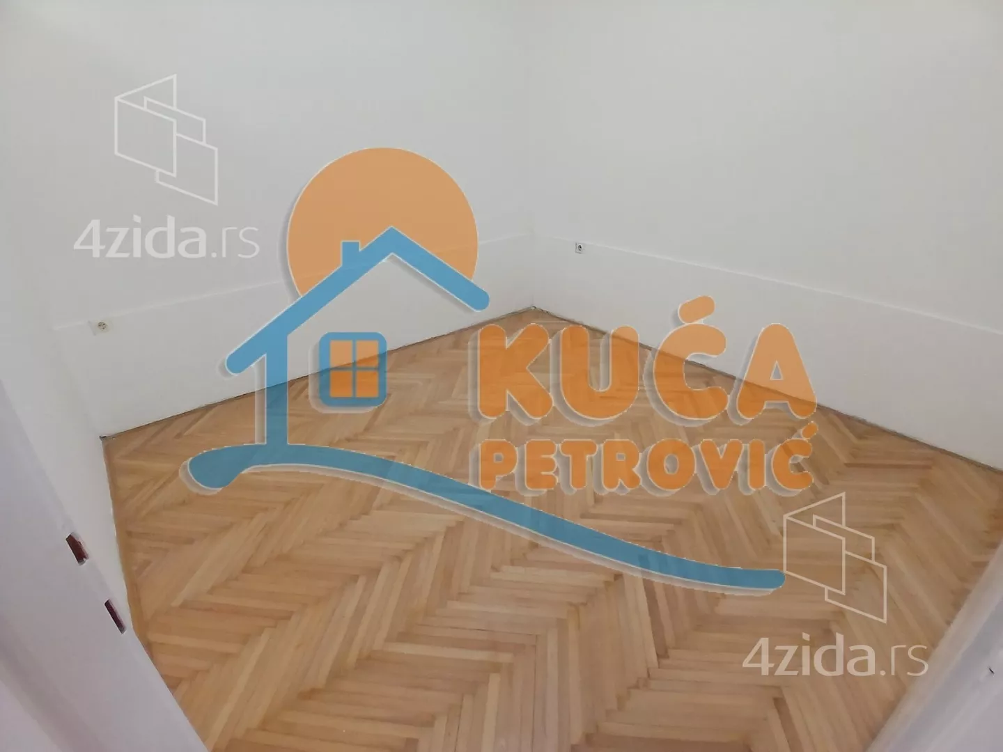Lokal | 4zida
