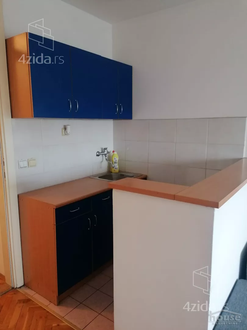 Garsonjera | 4zida