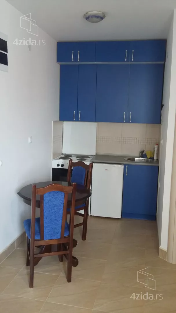 Garsonjera | 4zida