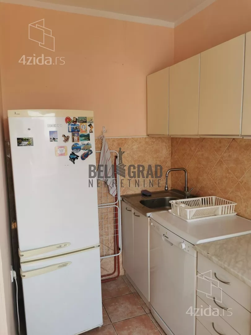 Garsonjera | 4zida