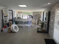 Lokal | 4zida
