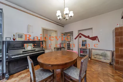 Cetinjska | 4zida.rs