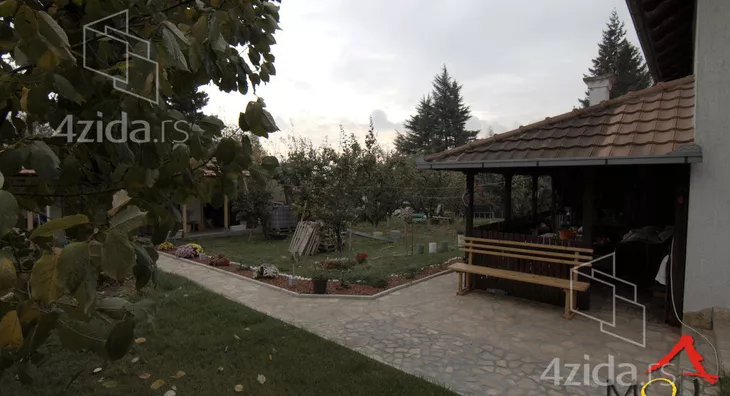 Kuća | 4zida