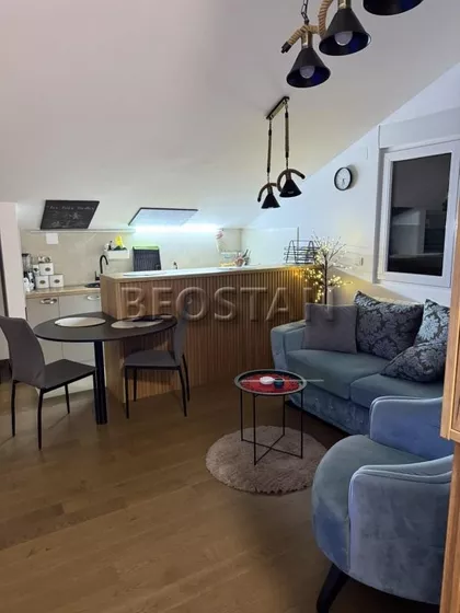 Tikveška | 4zida.rs