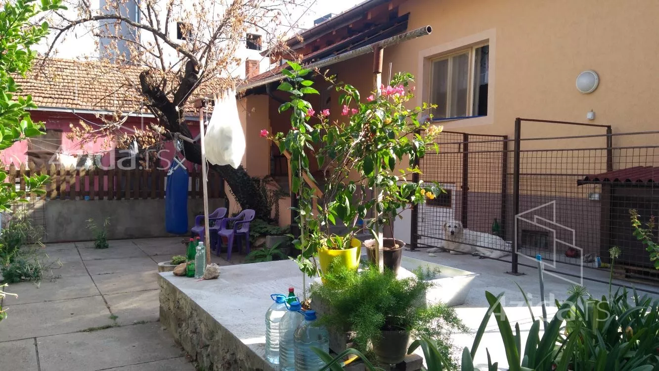 Kuća | 4zida
