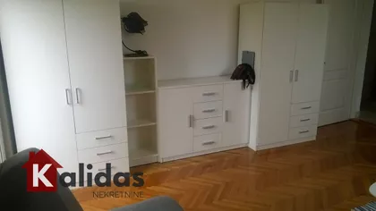 Cara Dušana | 4zida.rs
