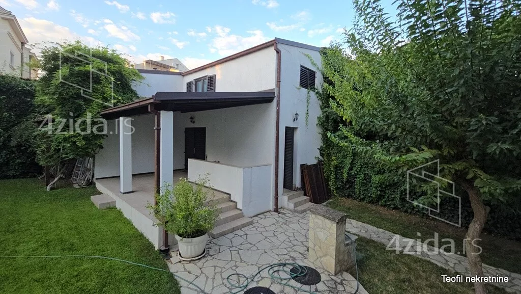 Kuća | 4zida