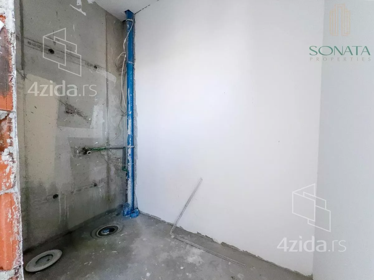 Petosoban stan | 4zida