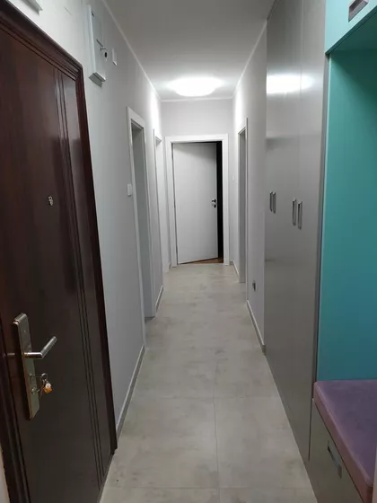 Polgar Andraša | 4zida.rs
