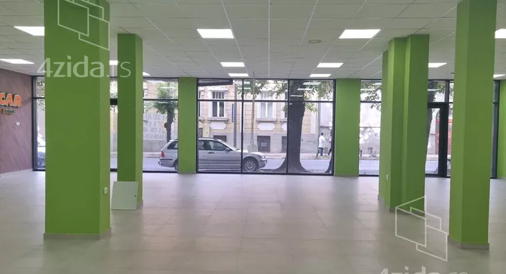 Poslovni prostor | 4zida