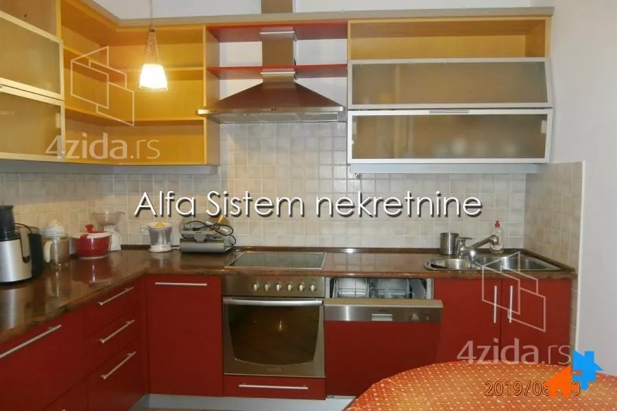 Kancelarija | 4zida