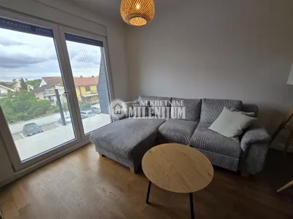 Vojvođanska | 4zida.rs