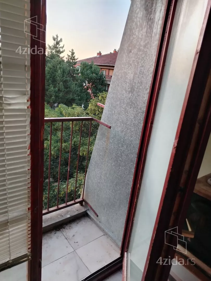 Garsonjera | 4zida