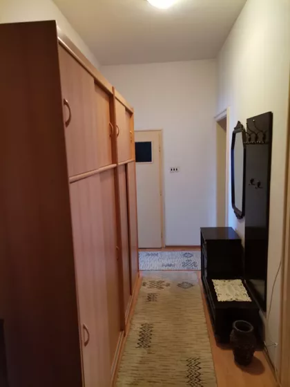 Dušanov Bazar | 4zida.rs