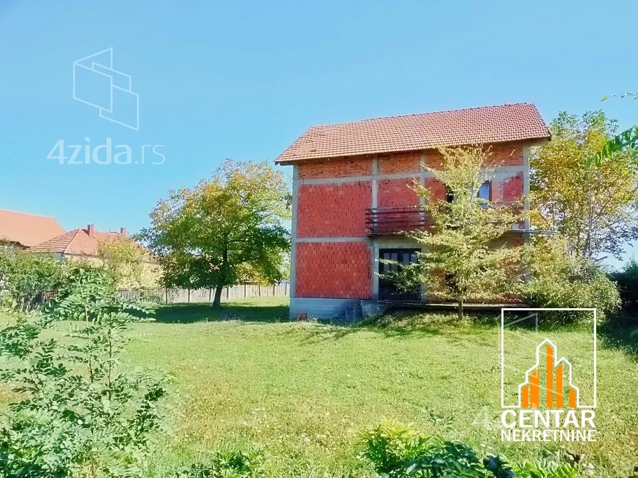 3-etažna kuća | 4zida