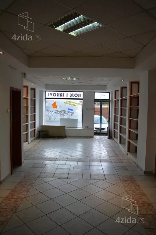 Poslovni prostor | 4zida