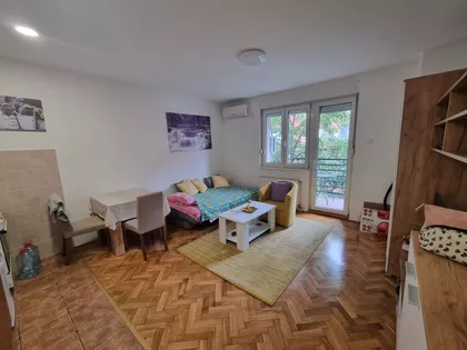 Bulevar Oslobođenja | 4zida.rs