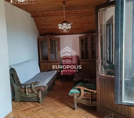 4-etažna kuća | 4zida