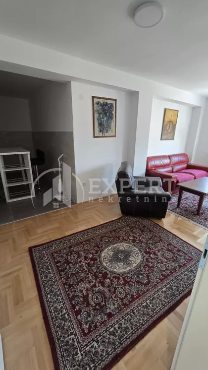 Cara Dušana | 4zida.rs