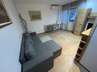 Ustanička, Voždovac opština, Beograd | 4zida.rs | 4zida.rs