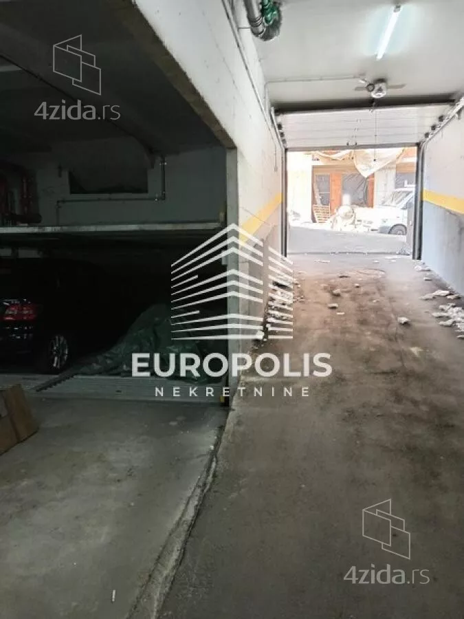 Garaža/Parking | 4zida