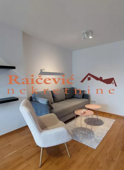 Jelene Cetkovic | 4zida.rs