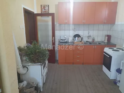 Zmaj Jovina | 4zida.rs