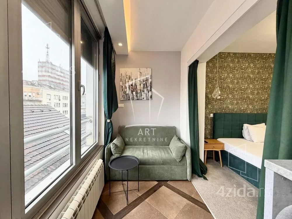 Petosoban stan | 4zida