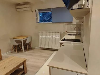 Daničareva | 4zida.rs