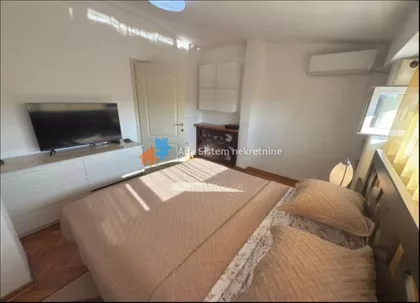 Južni Bulevar | 4zida.rs