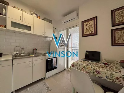 Pariske komune | 4zida.rs