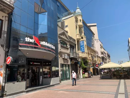 Obrenovićeva | 4zida.rs