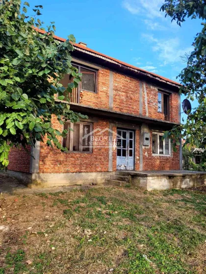 Ustanička | 4zida.rs