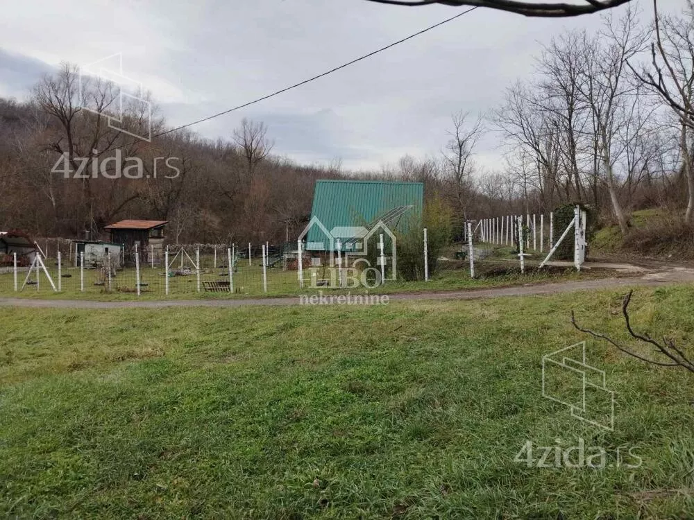 Građevinsko zemljište | 4zida