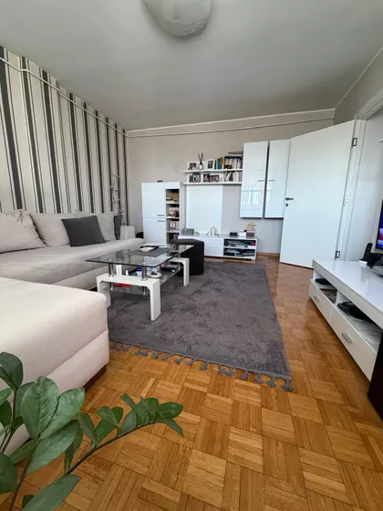 Omladinskih brigada | 4zida.rs