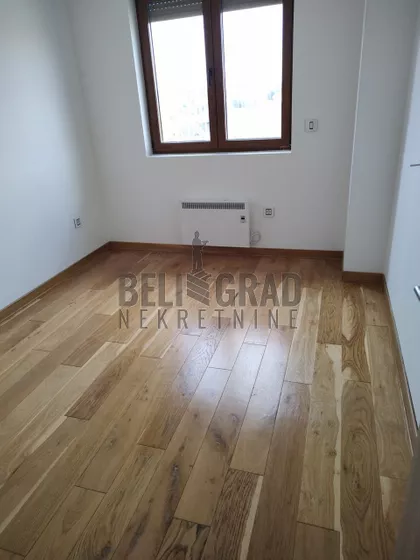 Jelene Anžujske | 4zida.rs