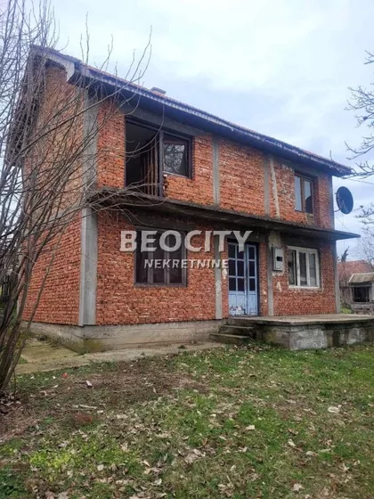 Ustanička | 4zida.rs