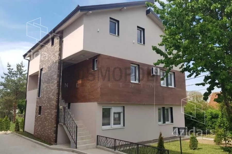 Četvorosoban stan | 4zida