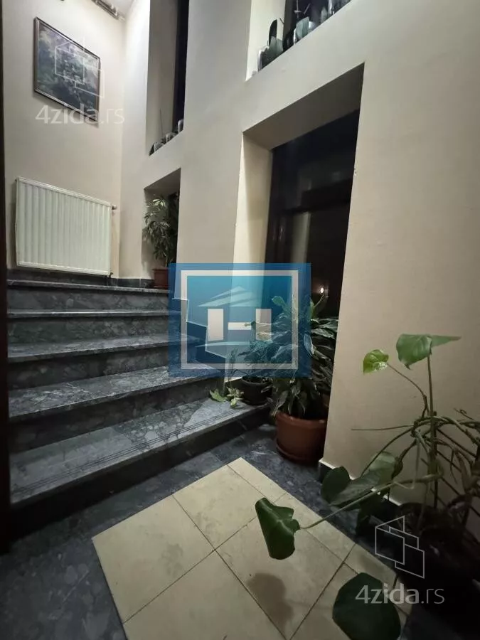 Ugostiteljski objekat | 4zida