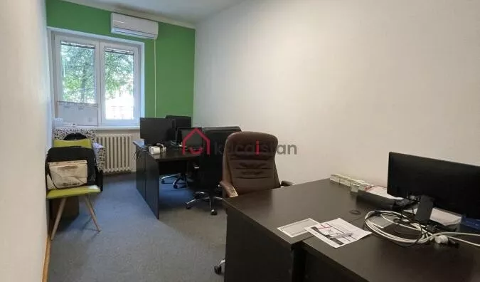 Šestosoban stan | 4zida