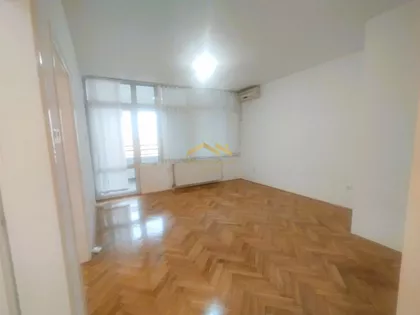 Bulevar Oslobođenja | 4zida.rs