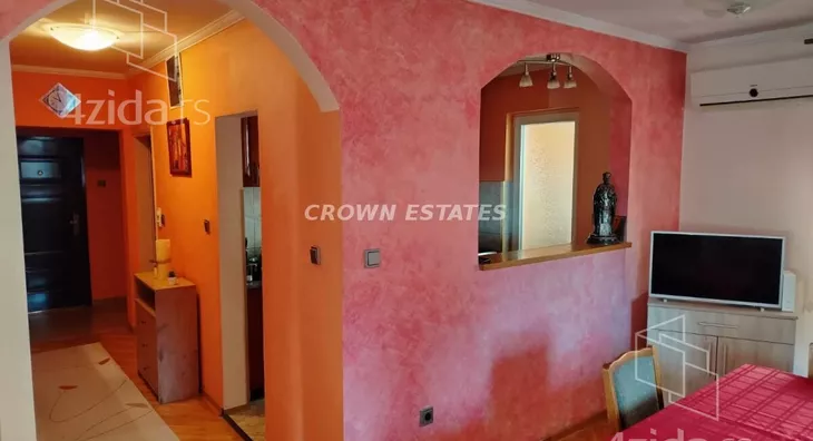 Petosoban stan | 4zida